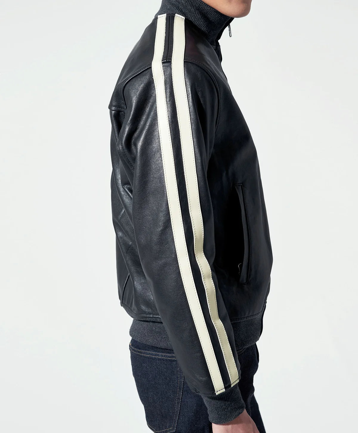 R237 BOMBER JACKET